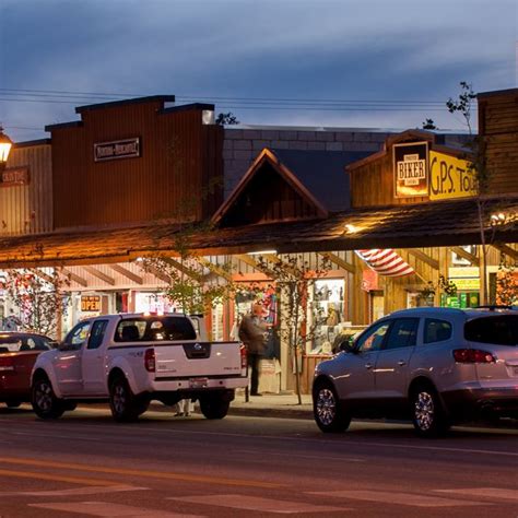 west yellowstone condos for sale.